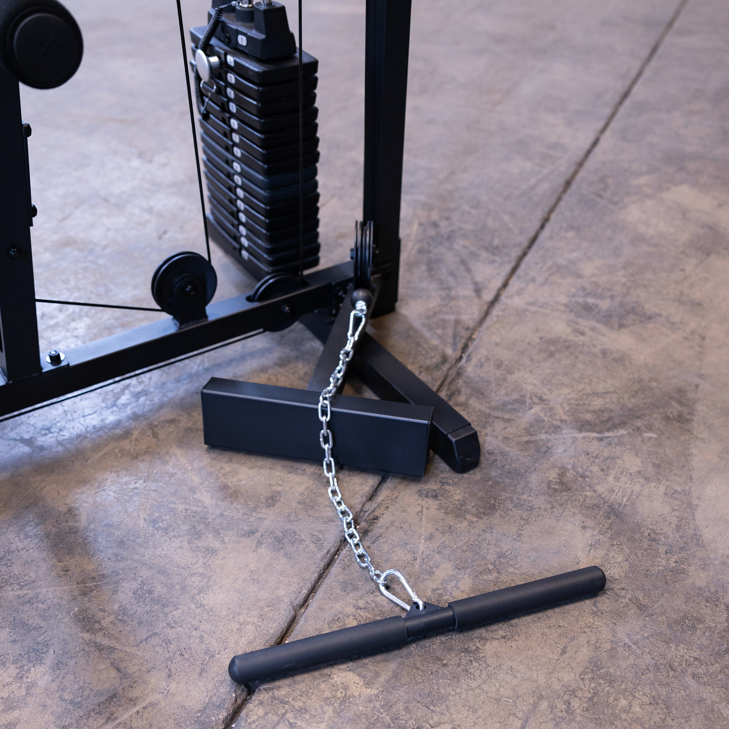 Body-Solid G1B straight bar cable attachment for rows curls and triceps exercises