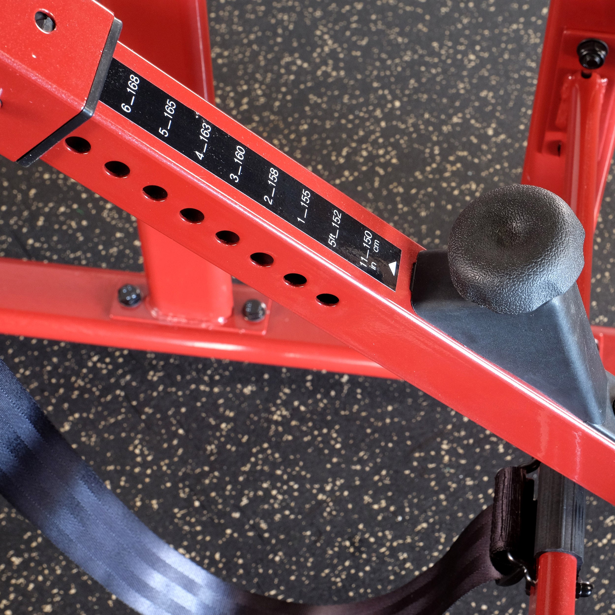 Body-Solid GINV50 Inversion Table adjustable height settings for users from 4'11" to 6'6"